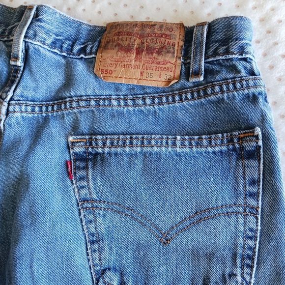 Vintage 550' s Distressed Medium wash jeans 👖 - Picture 12 of 16